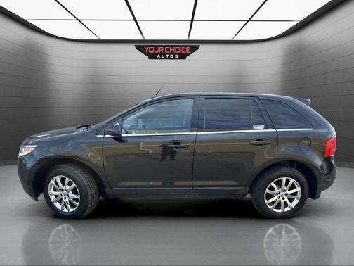 Black 2013 Ford Edge Limited