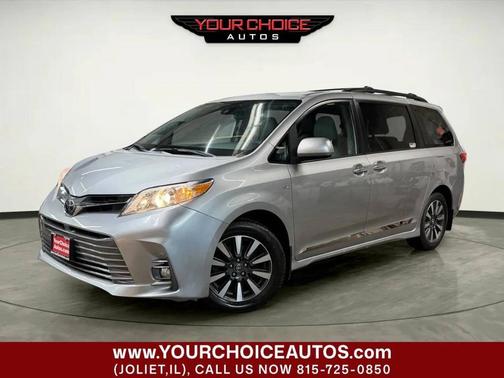 2019 Toyota Sienna XLE