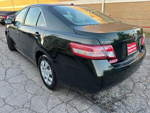 2010 Toyota Camry LE