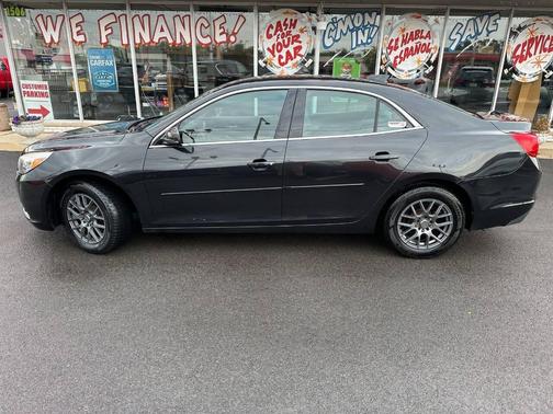 2015 Chevrolet Malibu 2LT