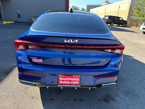 2022 Kia K5 GT Line 4dr Sedan