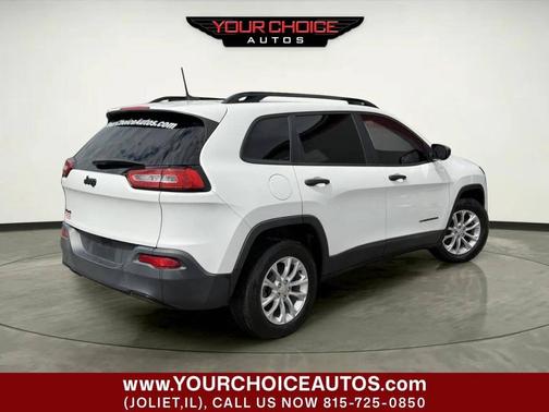 White 2017 Jeep Cherokee Sport