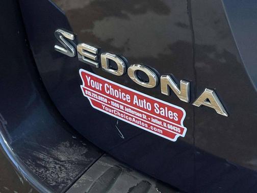 Midnight Sapphire Pearl Metallic 2016 Kia Sedona LX