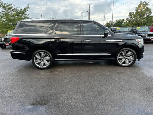 2018 Lincoln Navigator L Select