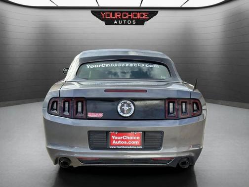 2014 Ford Mustang V6