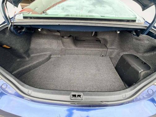 Blue 2007 Toyota Camry Hybrid SE