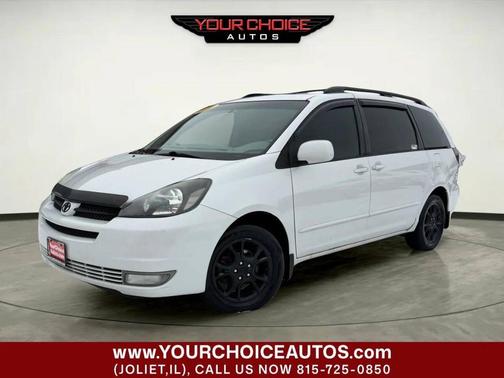 2005 Toyota Sienna XLE