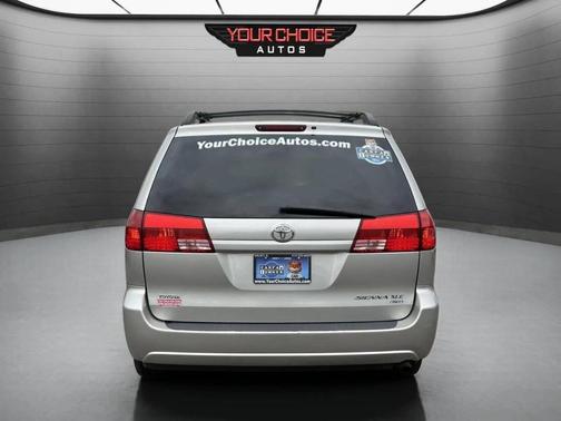 2004 Toyota Sienna XLE Limited
