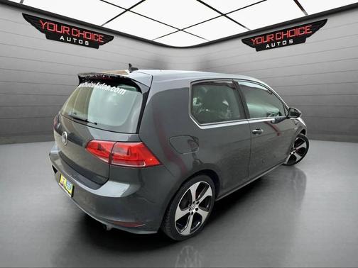 2015 Volkswagen Golf GTI 2.0T SE 2-Door