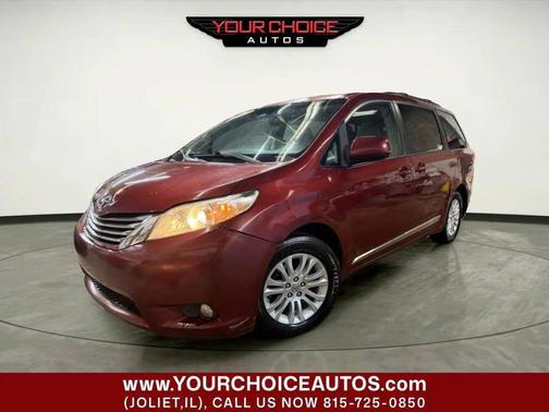 2013 Toyota Sienna XLE
