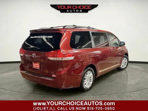 2013 Toyota Sienna XLE