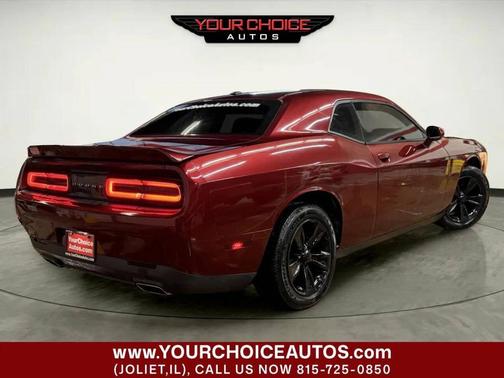 2018 Dodge Challenger SXT