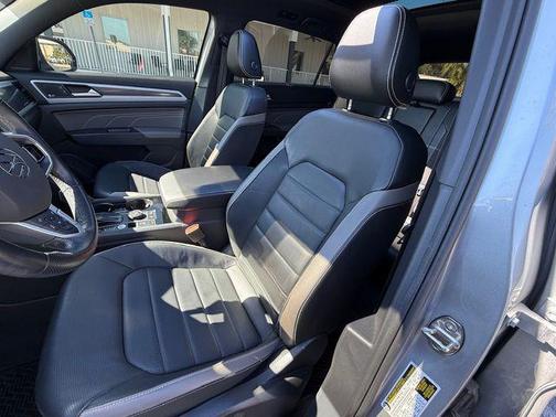 2023 Volkswagen Atlas Cross Sport 3.6L V6 SEL Premium R-Line