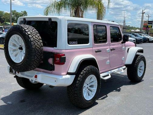 Bright White Clearcoat 2024 Jeep Wrangler 4xe Sahara