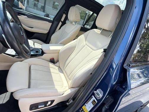 2022 BMW X3 M40i