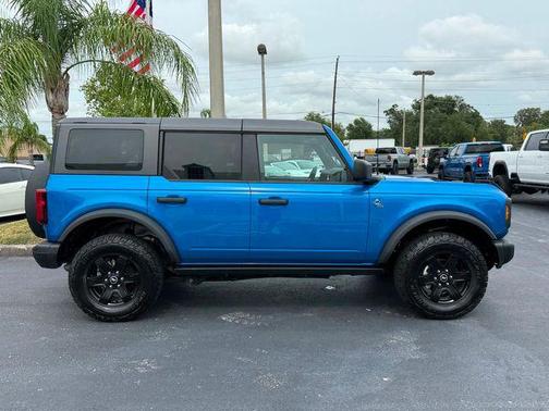 2024 Ford Bronco Black Diamond