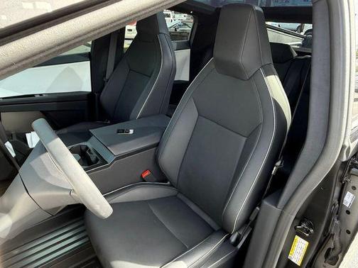 2024 Tesla Cybertruck All-Wheel Drive