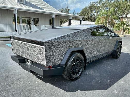 2024 Tesla Cybertruck All-Wheel Drive