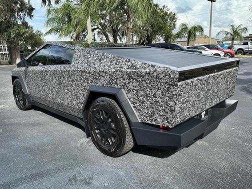 2024 Tesla Cybertruck All-Wheel Drive