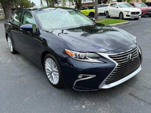 2016 Lexus ES 350 Base