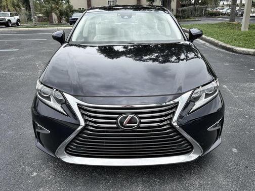 2016 Lexus ES 350 Base