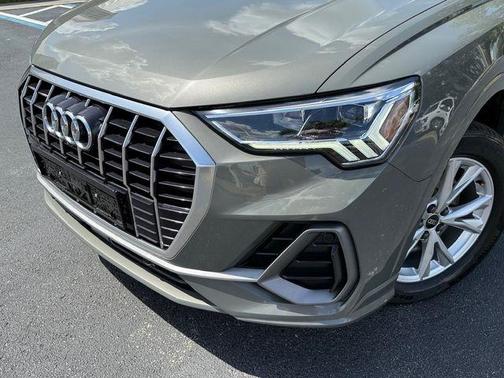 2022 Audi Q3 45 S line Premium Plus