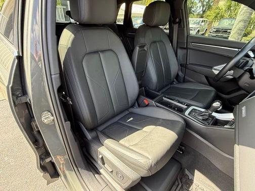 2022 Audi Q3 45 S line Premium Plus