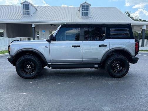 2021 Ford Bronco Black Diamond