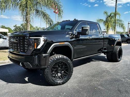 2024 GMC Sierra 3500 Denali