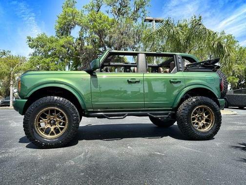 2022 Ford Bronco Outer Banks