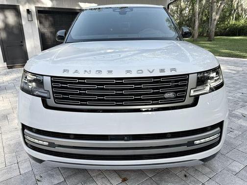2024 Land Rover Range Rover P400 SE
