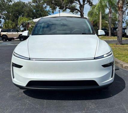 2026 Tesla Model Y 