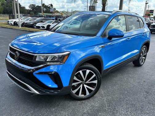 2023 Volkswagen Taos 1.5T SE
