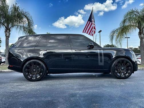 2024 Land Rover Range Rover P400 SE