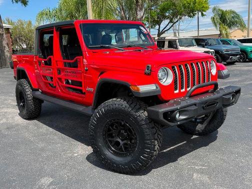 2020 Jeep Gladiator Overland