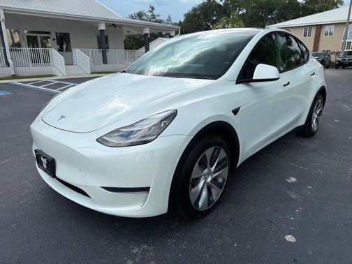 Pearl White Multi-Coat 2021 Tesla Model Y Long Range Dual Motor All-Wheel Drive