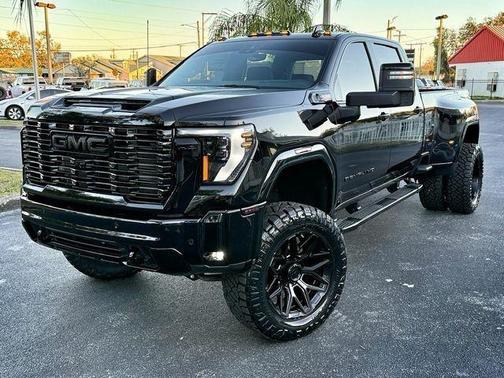 2024 GMC Sierra 3500 Denali