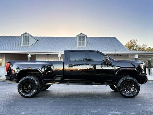 2024 GMC Sierra 3500 Denali