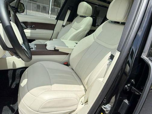 2024 Land Rover Range Rover P400 SE