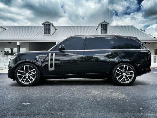 2024 Land Rover Range Rover P400 SE