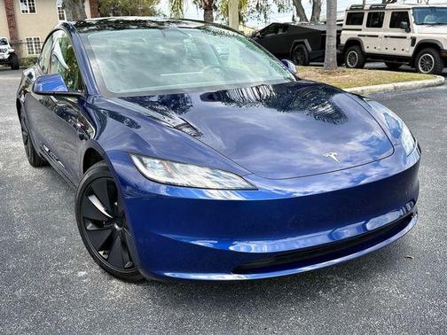Deep Blue Metallic 2024 Tesla Model 3 Standard Range