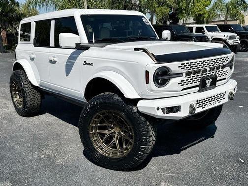 2024 Ford Bronco Outer Banks