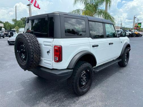 2022 Ford Bronco Black Diamond