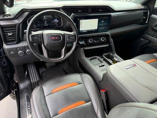 2024 GMC Sierra 2500 AT4