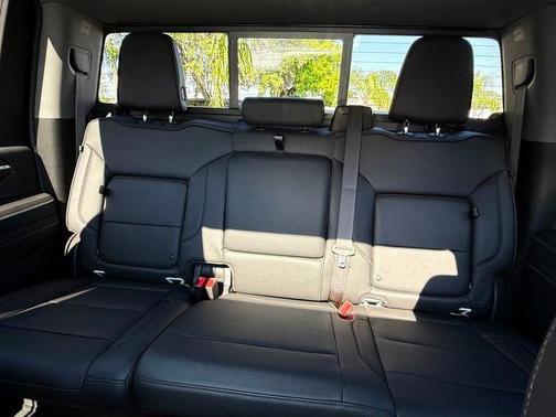 2024 GMC Sierra 3500 Denali