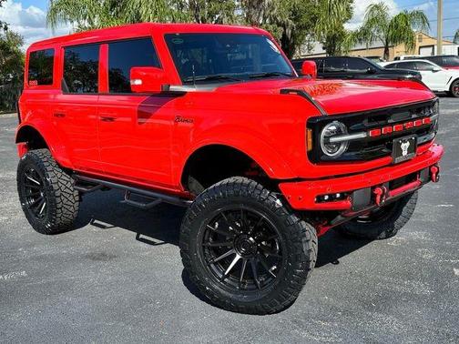 2023 Ford Bronco Outer Banks