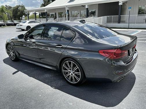 2018 BMW 540 540i