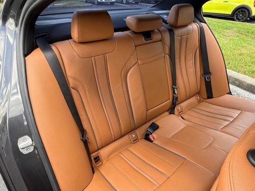 2018 BMW 540 540i