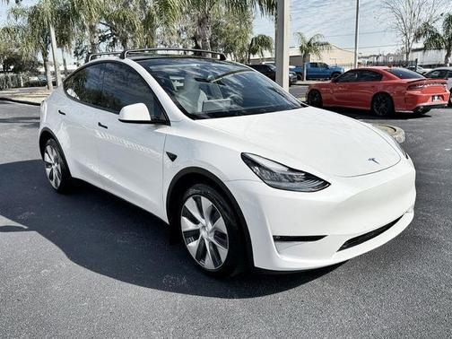 2021 Tesla Model Y Long Range Dual Motor All-Wheel Drive