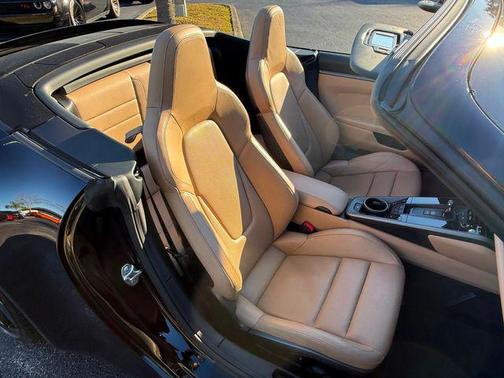 2021 Porsche 911 Carrera